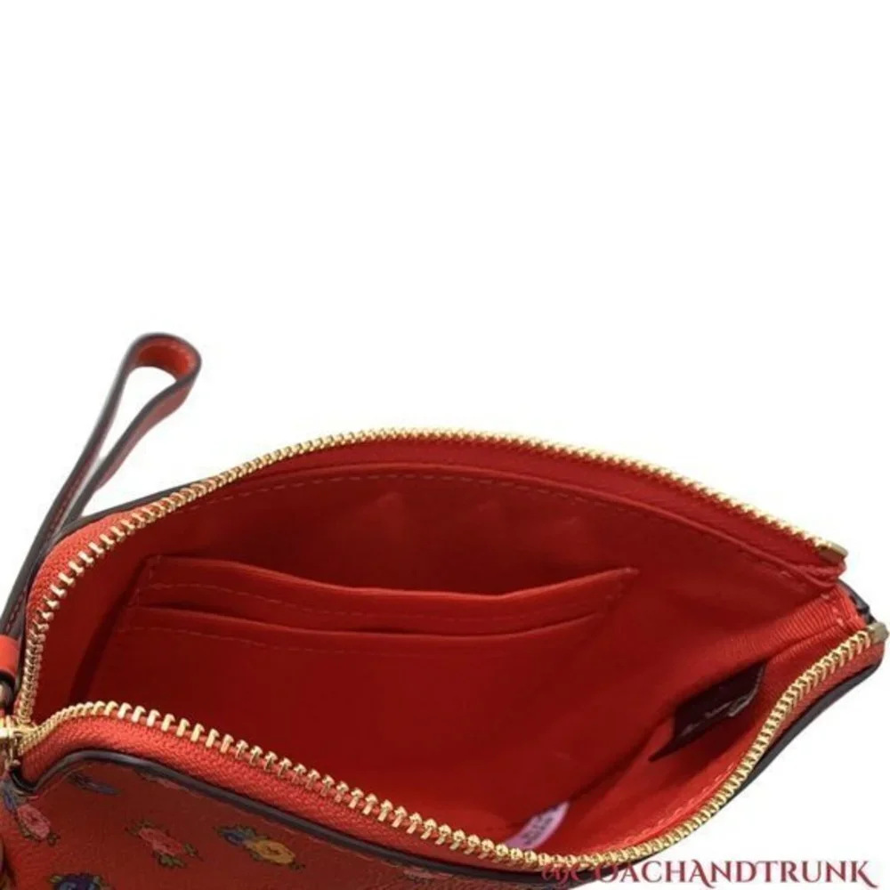 COACH‎ Corner Zip Wristlet With Mini Vintage Rose Print Miami Red Multicolor NWT
